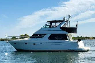 Thumbnail von Carver 46 Voyager