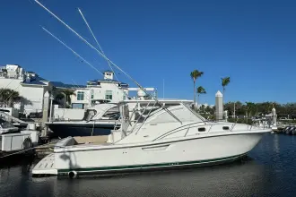 Pursuit 3800 Express Play'n Hooky