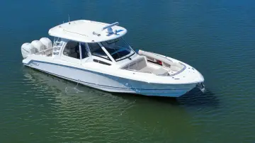 Thumbnail von Boston Whaler 350 Realm
