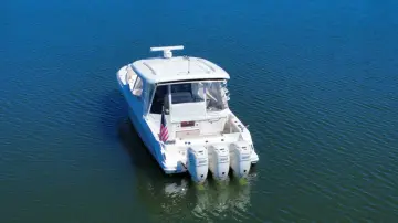 Thumbnail von Boston Whaler 350 Realm