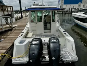 Thumbnail von Boston Whaler 315 Conquest