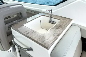 Thumbnail von Boston Whaler 280 Vantage