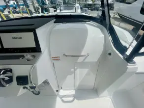 Thumbnail von Cruisers Yachts 38 VTR