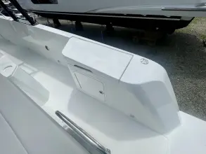 Thumbnail von Cruisers Yachts 38 VTR