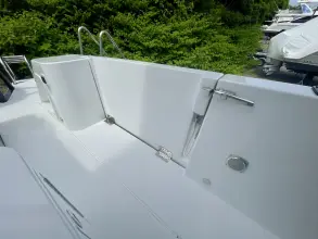 Thumbnail von Cruisers Yachts 38 VTR