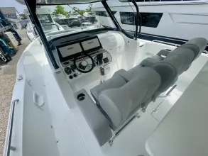 Thumbnail von Cruisers Yachts 38 VTR