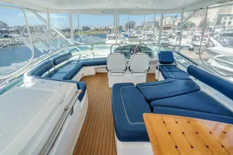 Thumbnail von Fairline Squadron 74 COMPASS ROSE