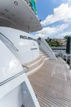 Thumbnail von Westport 130 Motoryach Relentless