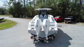 Thumbnail von Sportsman Heritage 321 Center Console