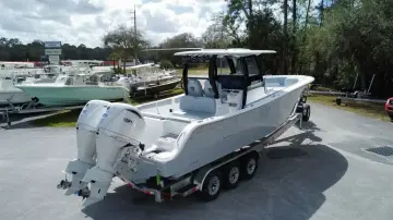 Thumbnail von Sportsman Heritage 321 Center Console