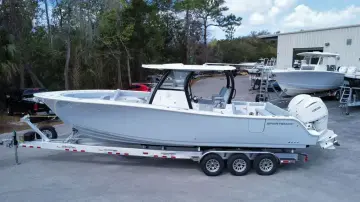 Thumbnail von Sportsman Heritage 321 Center Console