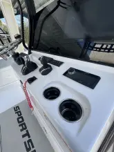 Thumbnail von Sportsman Heritage 321 Center Console