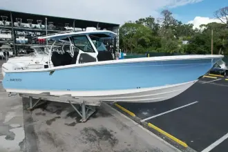 Blackfin 332 CC
