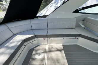 Thumbnail von Sea Ray 320 Sundancer Outboard