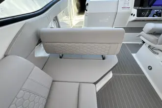 Thumbnail von Sea Ray 320 Sundancer Outboard