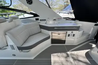 Thumbnail von Sea Ray 320 Sundancer Outboard