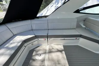Thumbnail von Sea Ray 320 Sundancer Outboard