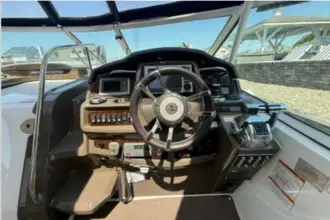 Thumbnail von Cruisers Yachts 350 Express