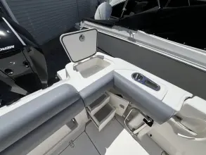 Thumbnail von Boston Whaler 280 Outrage