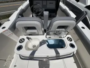 Thumbnail von Boston Whaler 280 Outrage