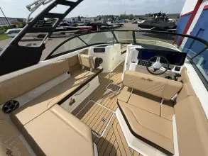 Thumbnail von Sea Ray SDX 230 Surf