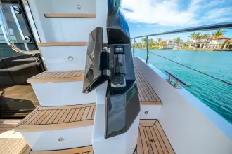 Thumbnail von Azimut 53 Fly