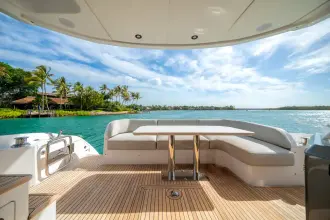 Thumbnail von Azimut 53 Fly