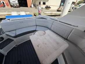 Thumbnail von Sea Ray SLX 350 Outboard