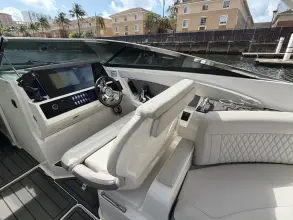 Thumbnail von Sea Ray SLX 350 Outboard