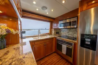 Thumbnail von Hatteras 50 Sport Deck Motor Yacht HAVILAH