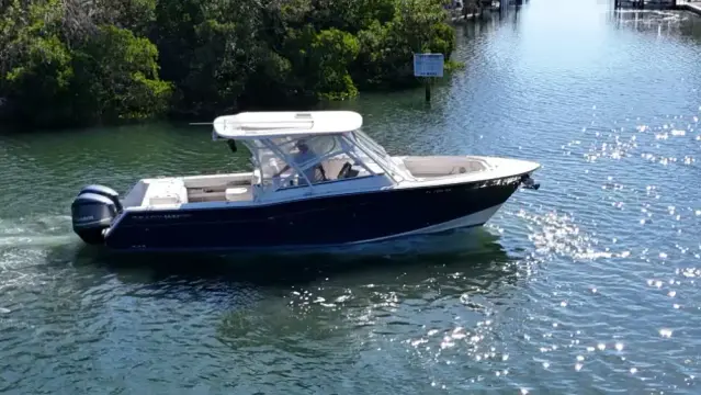 Grady White Freedom 307