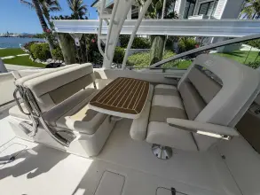 Thumbnail von Boston Whaler 320 Vantage