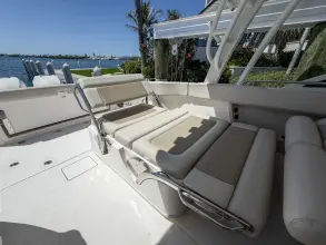 Thumbnail von Boston Whaler 320 Vantage