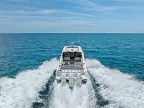 Thumbnail von Boston Whaler 405 Conquest Fellowship