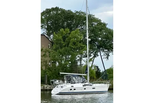 Hunter Passage 420 North Star