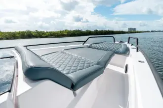Thumbnail von Axopar 37 XC Cross Cabin