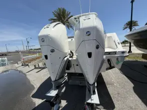 Thumbnail von Boston Whaler 280 Outrage
