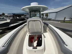 Thumbnail von Boston Whaler 280 Outrage