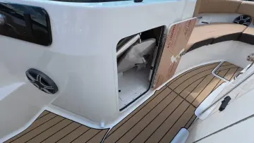 Thumbnail von Sea Ray SDX 250 Outboard