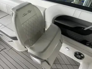 Thumbnail von Sea Ray SLX 280