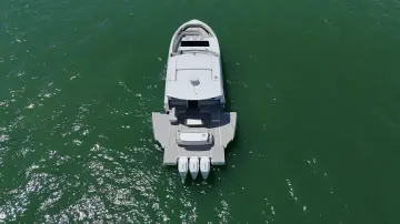 Thumbnail von Cruisers Yachts 50 GLS OB