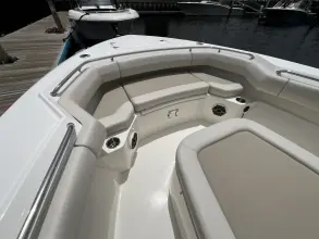 Thumbnail von Boston Whaler 280 Outrage
