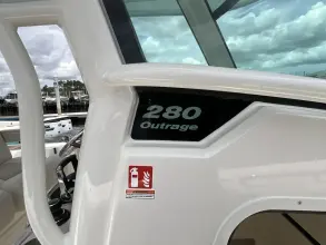 Thumbnail von Boston Whaler 280 Outrage