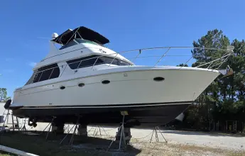 Thumbnail von Carver 450 Voyager Pilothouse Pier Pressure