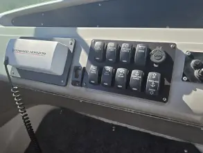 Thumbnail von Carver 450 Voyager Pilothouse Pier Pressure