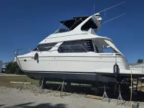 Thumbnail von Carver 450 Voyager Pilothouse Pier Pressure
