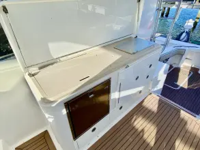 Thumbnail von Luhrs 41 Open Chasin Fins