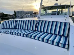 Thumbnail von Hatteras 43 Double Cabin Lazy Livin'