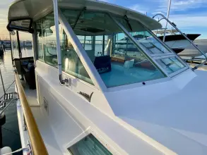 Thumbnail von Hatteras 43 Double Cabin Lazy Livin'