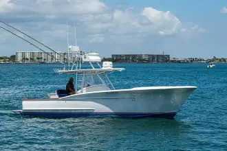 Winter Custom Yachts 29 CC Candy Ride